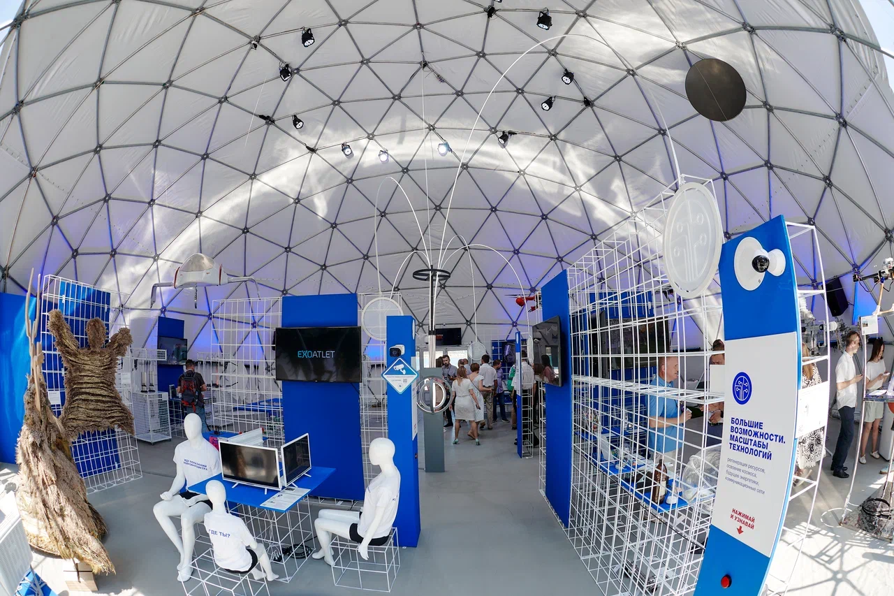 Хабр на «Архипелаге 2022»: выставка «Настоящее будущее», инновационные стартапы и разработки