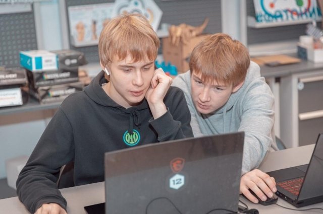 Ученики ЦМИТ из Жуковского прошли в финал Национальной технологической олимпиады