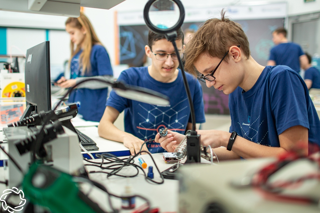 Кружковое движение НТИ запускает молодежную школу для подготовки наставников инженерных команд